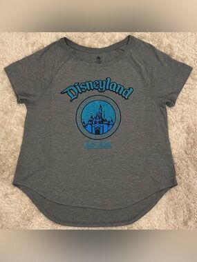 Disneyland Women’s XL Gray T-Shirt